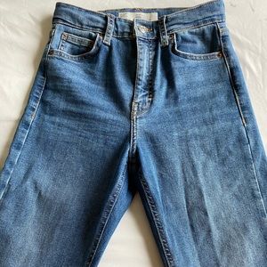 Blue High Wasted Denim Jeans